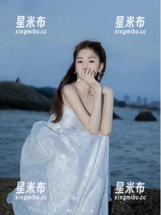 星颜社-转转Lisa 星颜社 - 转转Lisa泳装写真专辑,无圣光的拍摄为美图增添更多吸引力.txt