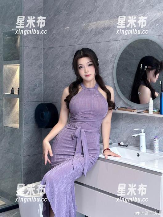 杏子夫人 私房之美:杏子夫人带你欣赏恶魔姐姐的绝美照片集锦!.txt