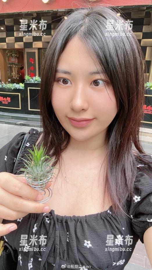 探索柘烟Zuken全套写真原图，Nikke–Rapi的美丽故事在这里展开.txt