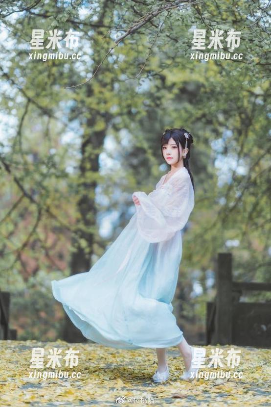 探索桜桃喵精灵-小憩的梦幻美图图集，邂逅仙境之美.txt