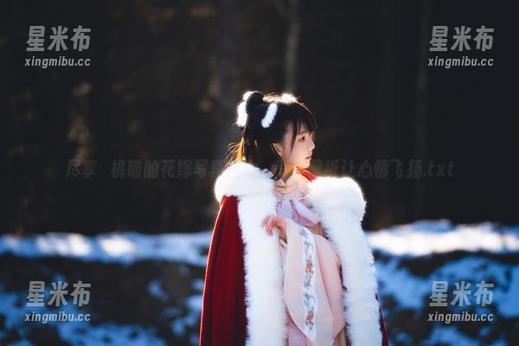 尽享桜桃喵的花嫁写真魅力，专属壁纸让心情飞扬.txt