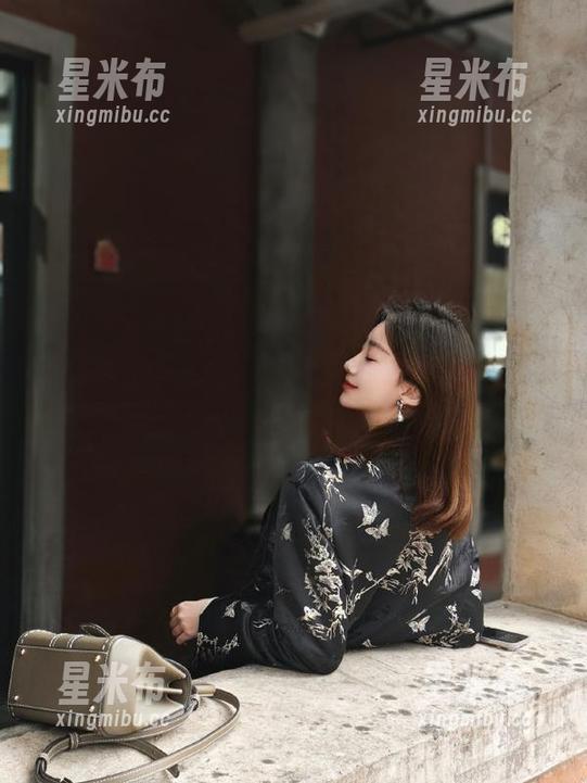 梦丝女神-刘诺 梦丝女神 - 随刘诺走进教室顷语,获取最新美图资源,让创意无限延伸.txt