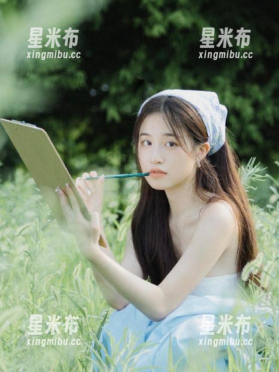 梦丝女神 - 免费下载莹仙女的镂空写真，带你进入仙境般的视觉旅程.txt