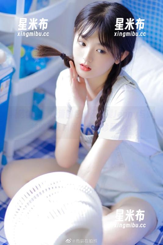 模范学院-任莹樱Jenny 模范学院 - 高清图包:任莹樱Jenny与妹妹的甜美瞬间,值得珍藏.txt