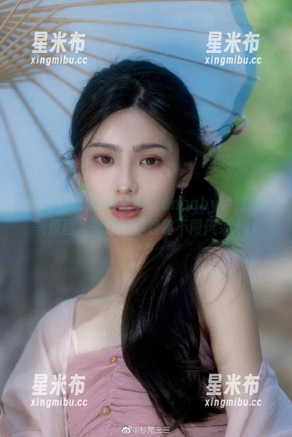 模范学院-柳侑绮Sevenbaby 模范学院 - 柳侑绮Sevenbaby学姐的绝美原图,图册带你领略不同风采.txt