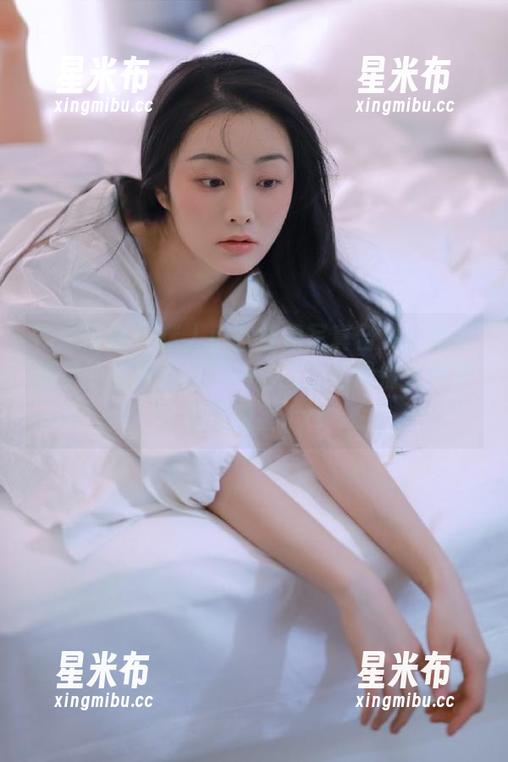 物恋传媒-小谷 物恋传媒 - 迷人小谷空姐写真合集:精彩纷呈的图片秀出不一样的空姐风情,尽享视觉盛宴.txt