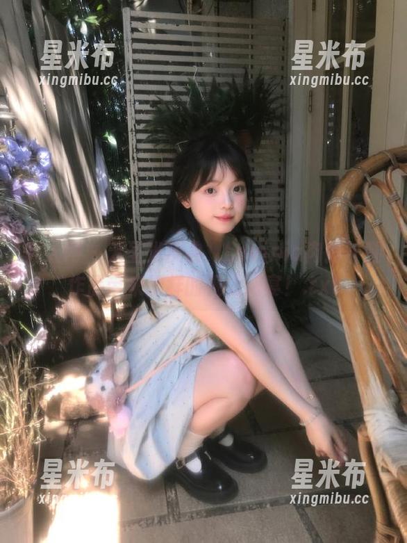 秀人网-Lavinia肉肉 秀人网 - 无圣光庆典,Lavinia肉肉长腿作品带来别样的视觉盛宴!.txt