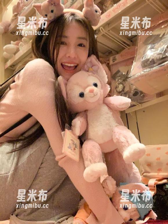 秀人网 - 细腻的情感流露，Milk大萌花嫁无圣光写真图包精彩呈现.txt