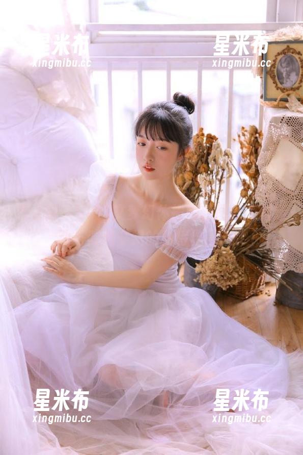 秀人网 - UU阿文梦幻体操服套图，闪耀运动与时尚交织的独特作品.txt