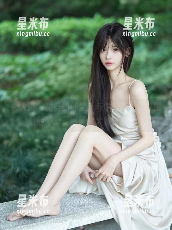 秀人网 - 甜美的叶梦轩与牛仔裤，尽收眼底的可爱美图照片大放送！.txt