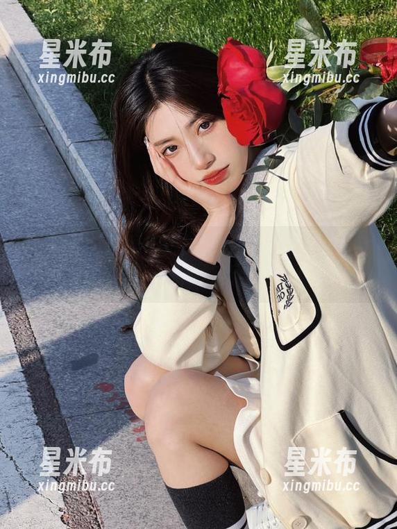 秀人网 - 亮眼！奶芙乔乔粉色写真原图全新更新，感受她的清新与活力！.txt