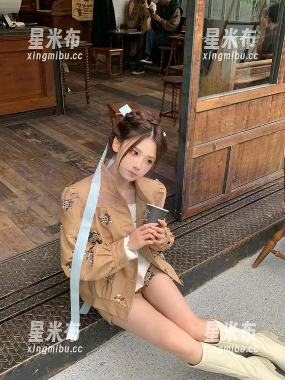 秀人网 - 原图曝光！徐莉芝Booty最新连衣裙写真，演绎青春与活力的风采.txt