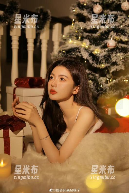 秀人网-林文文yooki 秀人网 - 精美婚纱写真合集,林文文yooki经典作品下载分享!.txt