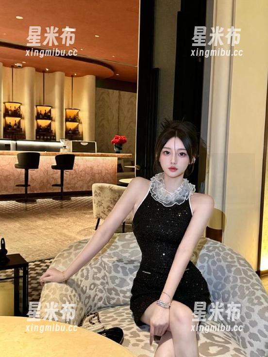 秀人网 - 观看清妙的泳装作品，感受她透过镜头传递的快乐与自由.txt
