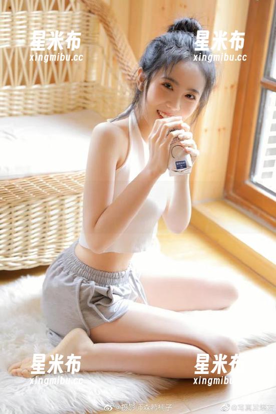 秀人网-蛋蛋宝 秀人网 - 蛋蛋宝和服全集上线,超清原图让你的心跳加速!.txt