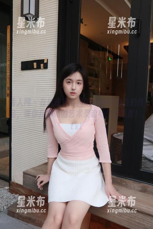 秀人网-黄婧GIGI 秀人网 - 在线感受黄婧GIGI独特的自拍作品,带你探索她的艺术灵魂与生活态度!.txt