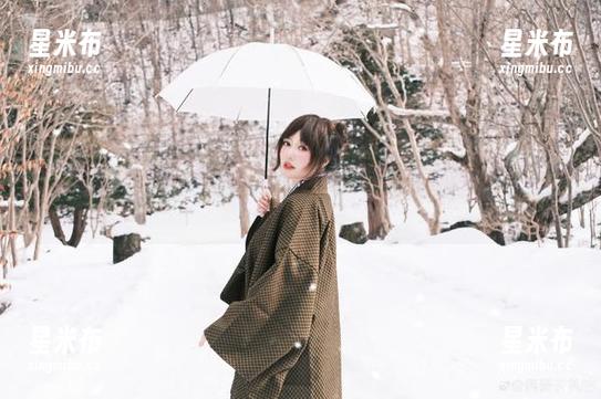 “脱尾巴Mizuki修女”的写真集到底有多火？资源背后的秘密让我忍不住想大喊！.txt