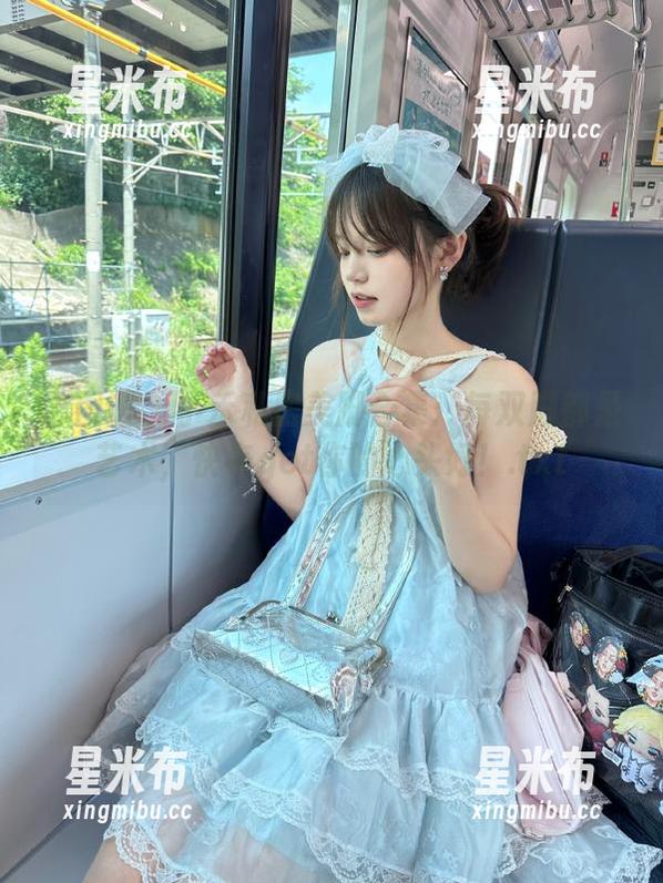 艺图语-小禾 艺图语 - 小禾私房美脚合集:每双脚都是艺术,快来get你的心头好!.txt