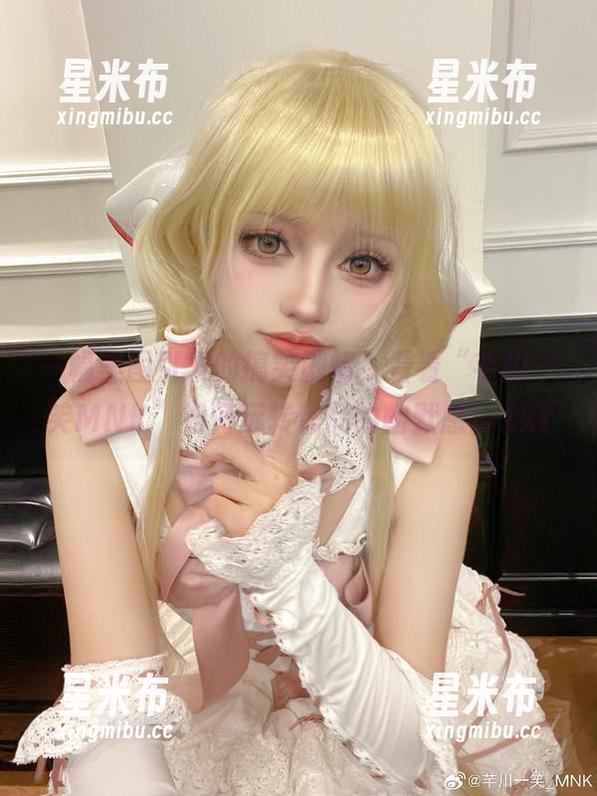 芊川一笑MNK 一幅美图引发的搞笑剧情,看看“芊川一笑MNK”如何玩转作品的幽默感!.txt