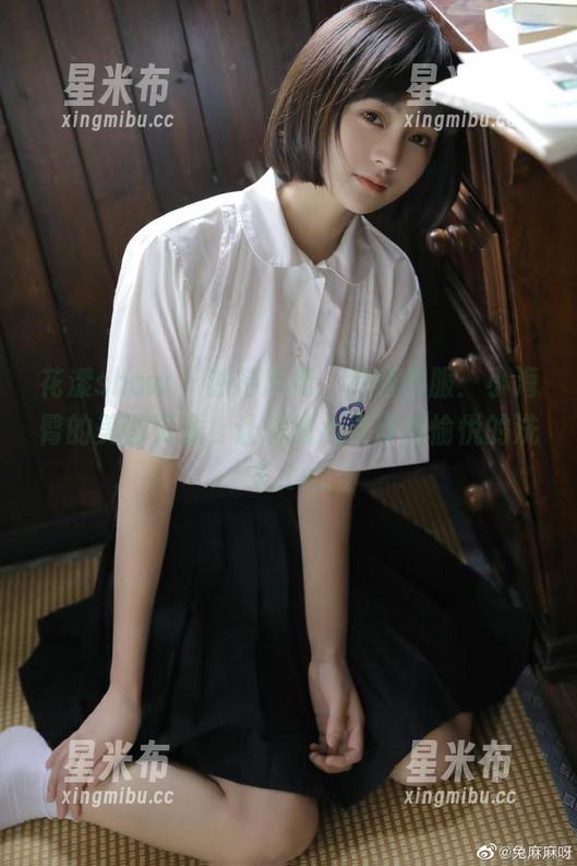 花漾show - 独特风情，绚丽和服：小海臀的美图资源，让你的心灵得到愉悦的洗礼.txt