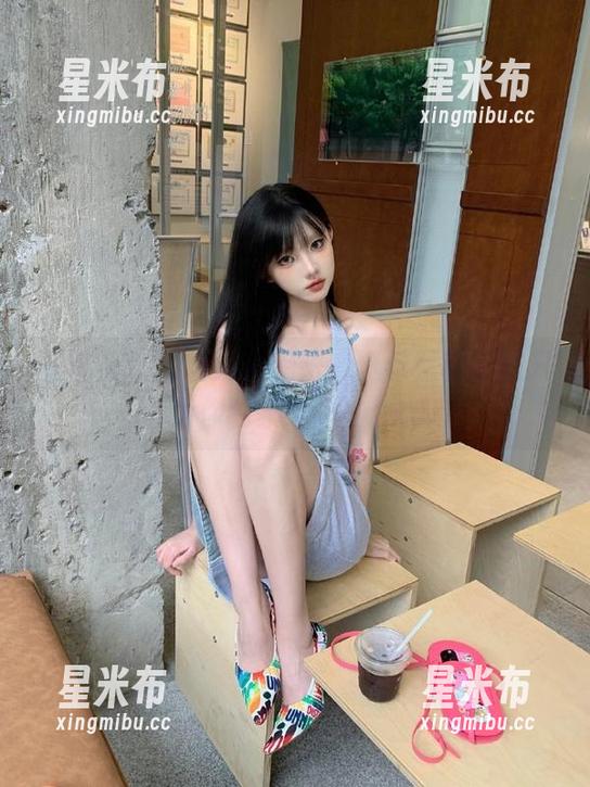 蜜桃社-真希 蜜桃社 - 短裙魅力无限,真希福利原图只为你独家奉上!.txt