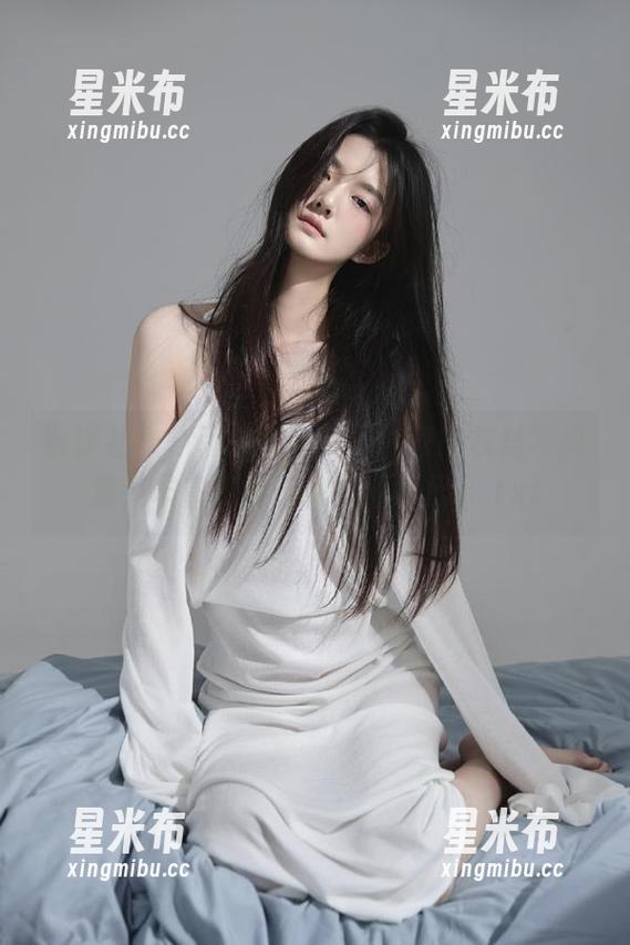 蜜桃社-索菲娅Sophia 蜜桃社 - 索菲娅Sophia带来的灰丝写真集,丰富资源让你心动不已!.txt