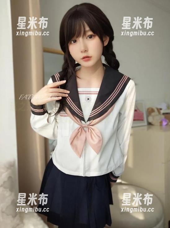 迷之呆梨Blue写真系列合集：感受青春与灵动的交融.txt