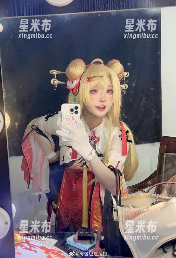 感受阿包也是兔娘的万圣节魅力，免费下载她的精彩图册与节日创作！.txt