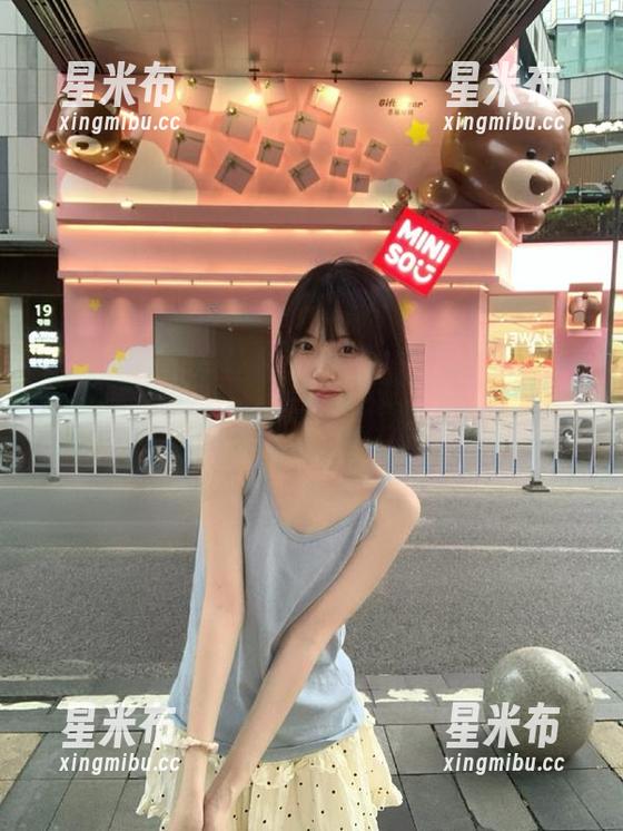 韩国孙乐乐灰丝全套图包，网友们表示这组图简直是惊艳又无奈，谁能顶得住？.txt
