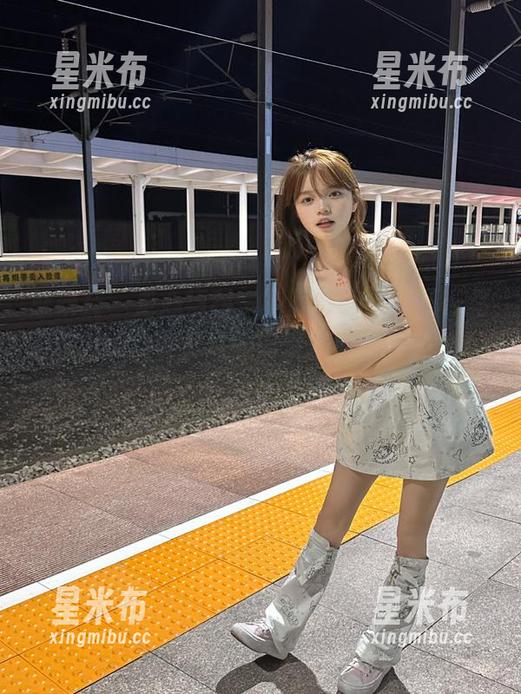 魅妍社-杨晨晨sugar 魅妍社 - 走心福利,杨晨晨sugar吊带写真图片大赏,尽情领略清新脱俗的魅力.txt